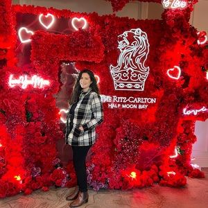 Meet your Posher, Jacqueline